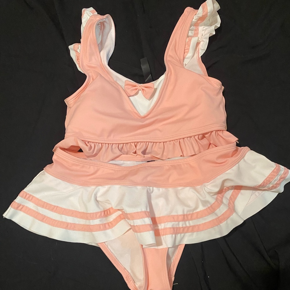 women’s bathing suit